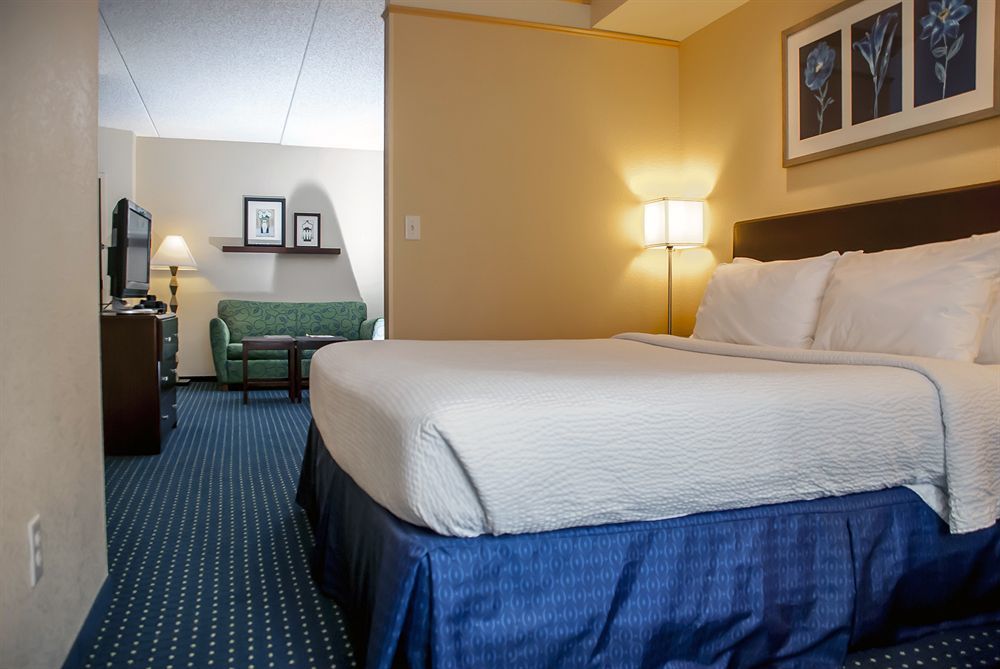 Springhill Suites Louisville Airport מראה חיצוני תמונה